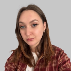 Захарова Ксения